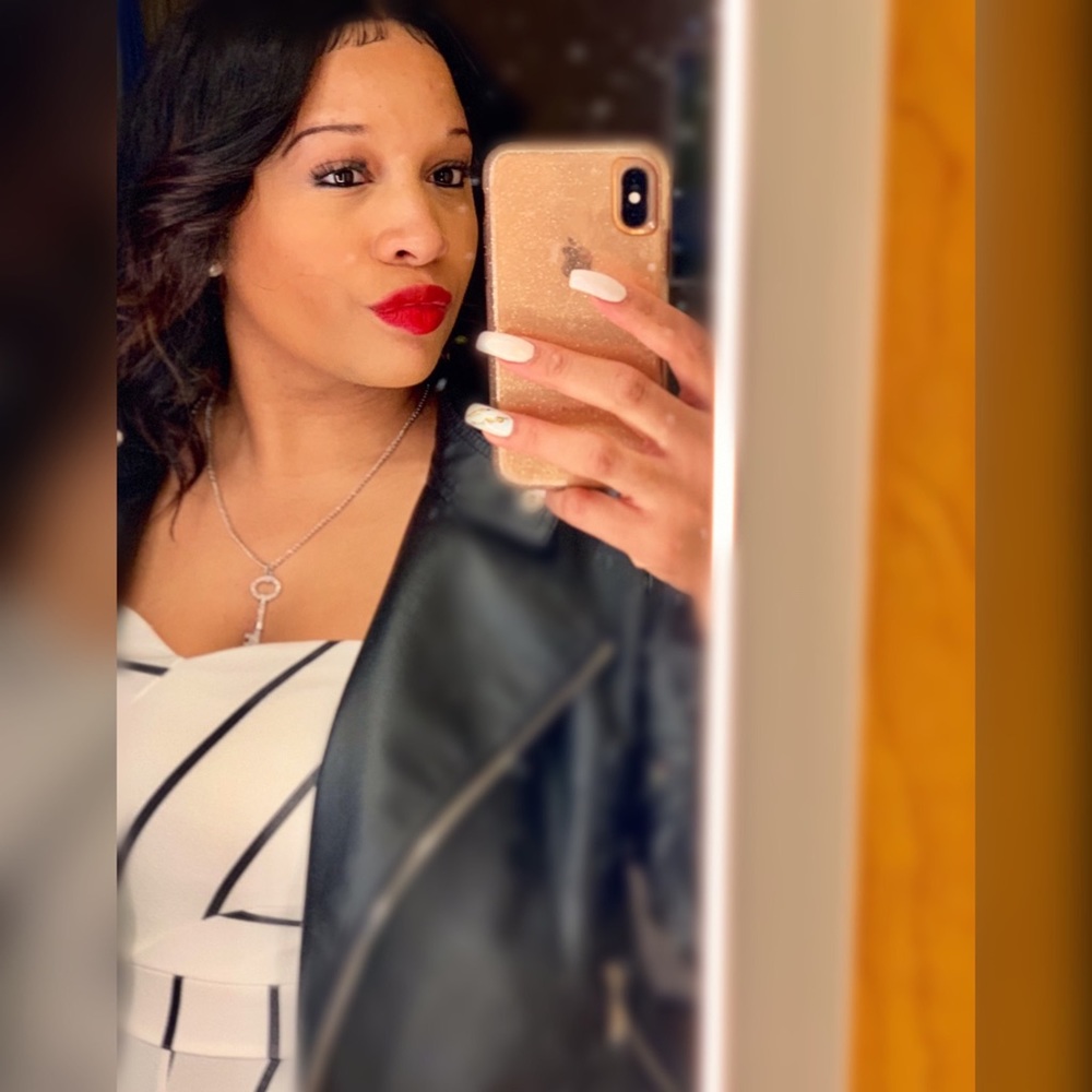 Meet your Posher, Tanisha